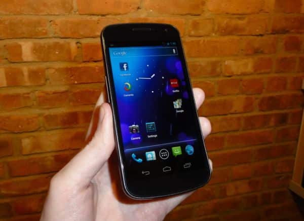 http://heresthethingblog.com/wp-content/uploads/2011/12/Samsung-Galaxy-Nexus.jpg