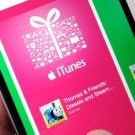 Android/iOS tip: Last-minute shopping? Give an Android or iOS app