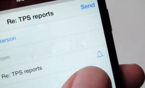 iOS 8 Mail alert notify me button