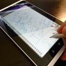 Hands-on with the HTC Flyer's (nifty) stylus