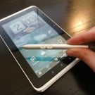 Hands-on with the HTC Flyer's (nifty) stylus