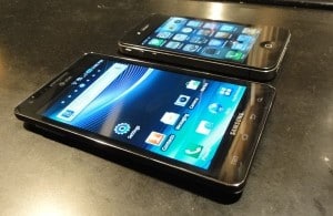 Hands-on with the Samsung Infuse 4G: Huge, light, thin, gorgeous