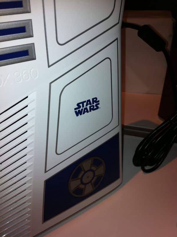 R2-D2-themed Xbox 360 is the droid—er, console—you're looking for