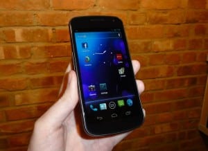 Hands-on review: the Samsung Galaxy Nexus, powered by "Ice Cream Sandwich"