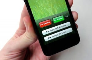4-ways-to-decline-a-call-with-an-iPhone