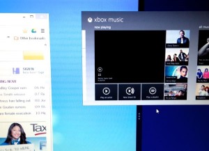 Windows 8 snap an app