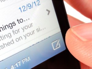 iPhone/iPad tip: A quicker way to get to your email drafts iPhone mail compose button 300x223 iPhone/iPad tip: A quicker way to get to your email drafts