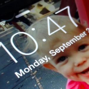 iOS 7 bold text on lock screen