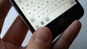 iOS keyboard - 4 reasons to try a new keyboard app on your iPhone or iPad - globe key